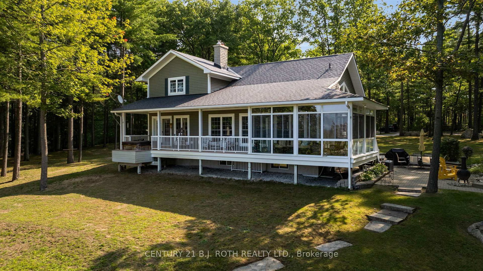 Detached House for sale at 2710 Portage Trail, Springwater, Ontario, L9X 0J3 - Rural Springwater - MLS: S12969506