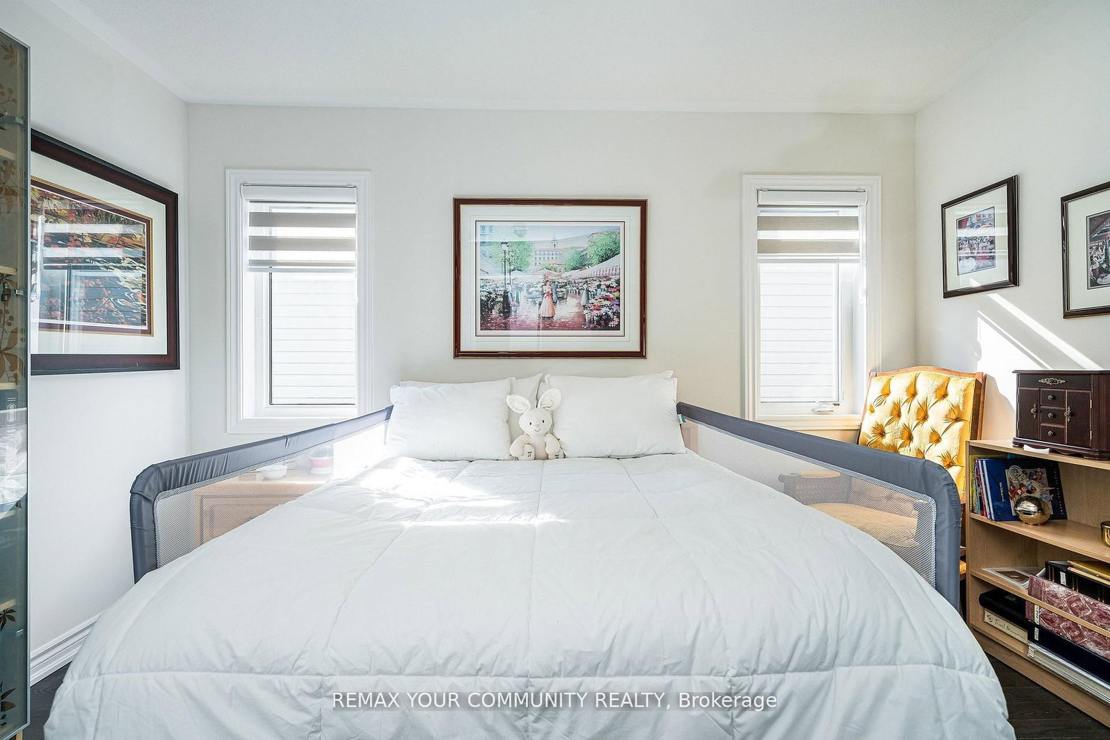 Detached House for sale at 153 Terry Fox Drive, Barrie, Ontario, L9S 2Z8 - Rural Barrie Southeast - MLS: S12969730