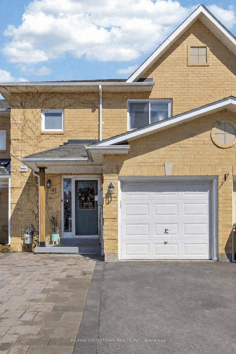 47 Lyfytt Cres, Barrie, L4N 7X5 | Image 2