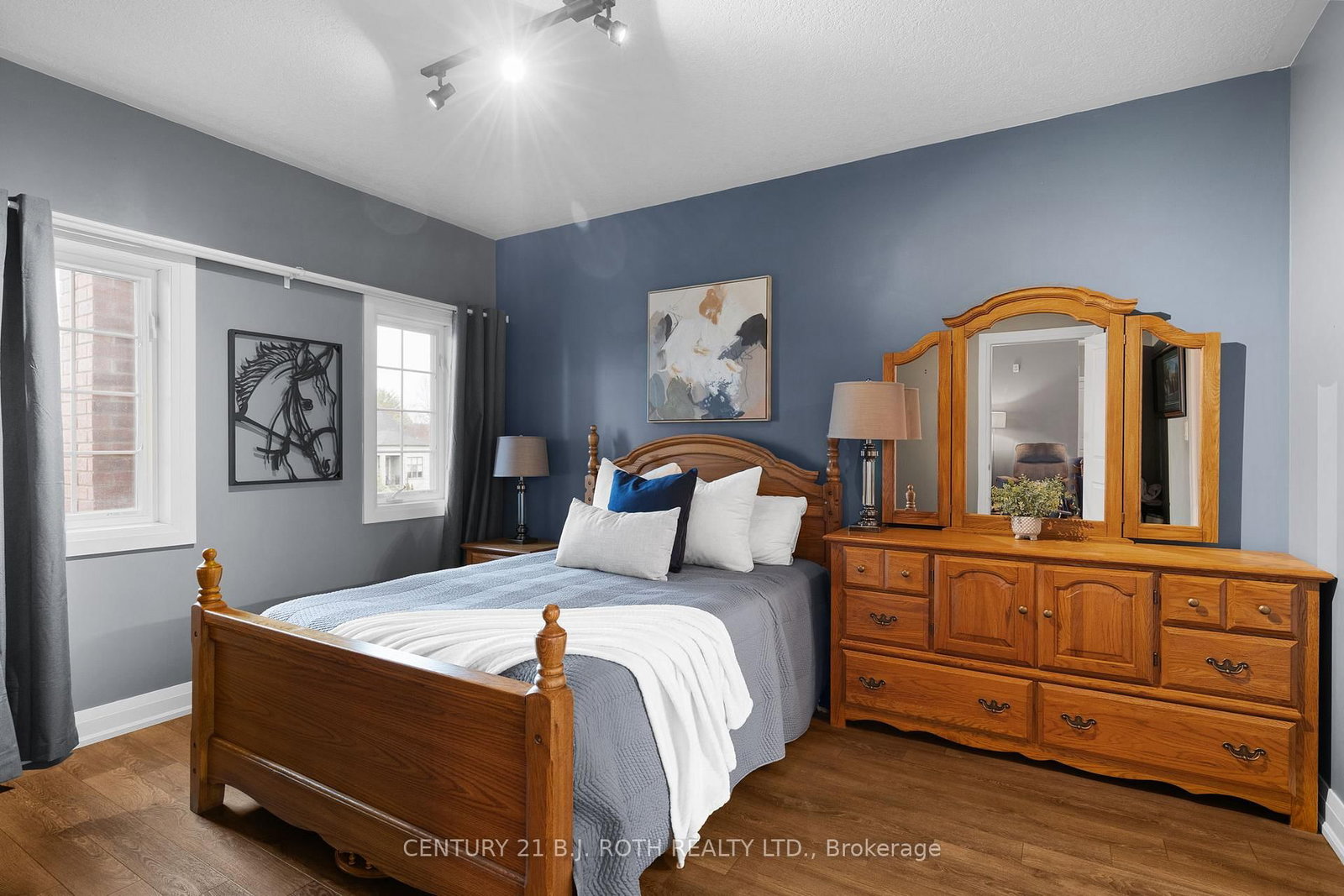 Condo for sale at 207-5 Greenwich Street, Barrie, Ontario, L4N 7Y8 - Ardagh - MLS: S12969996