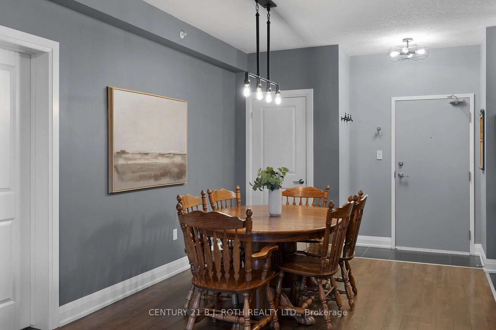 Condo for sale at 207-5 Greenwich Street, Barrie, Ontario, L4N 7Y8 - Ardagh - MLS: S12969996