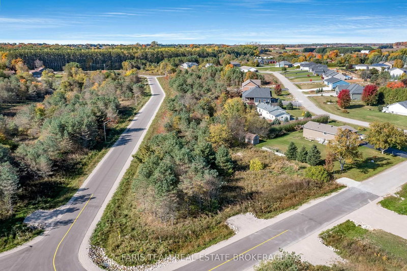 Lot 44 Rue Eric, Tiny, L9M 0H1 | Image 3