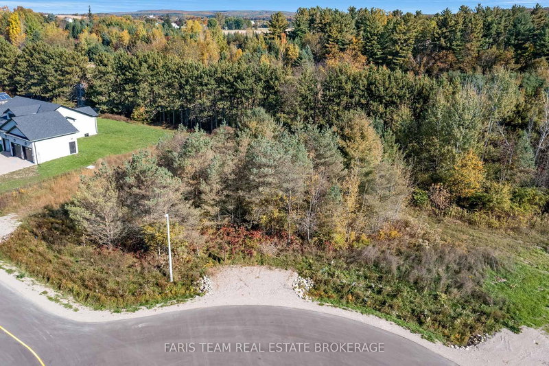 Lot 24 Rue Eric