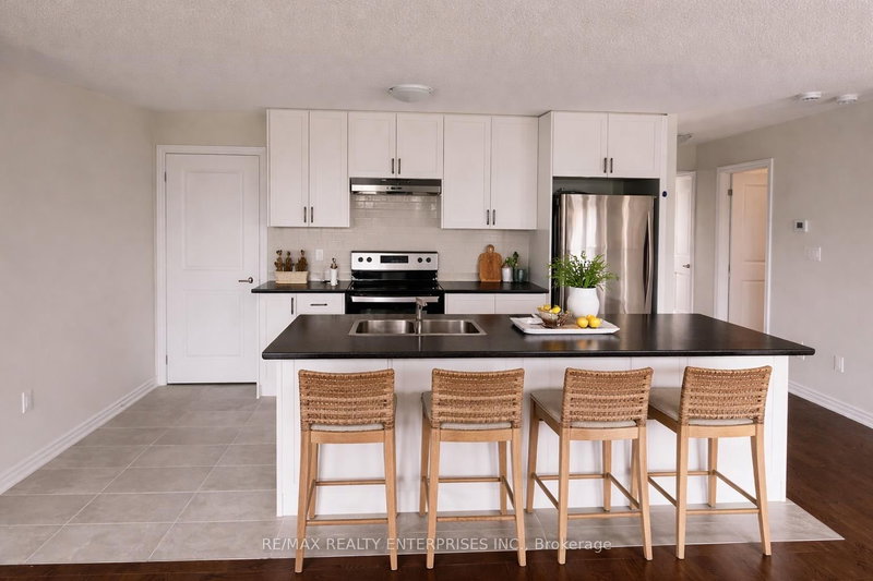 1 - 140 Nottingham Rd, Barrie, L9J 0L7 | Image 3