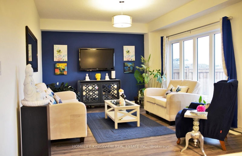 30 Sandhill Crane Dr, Wasaga Beach, L9Z 0J6 | Image 2