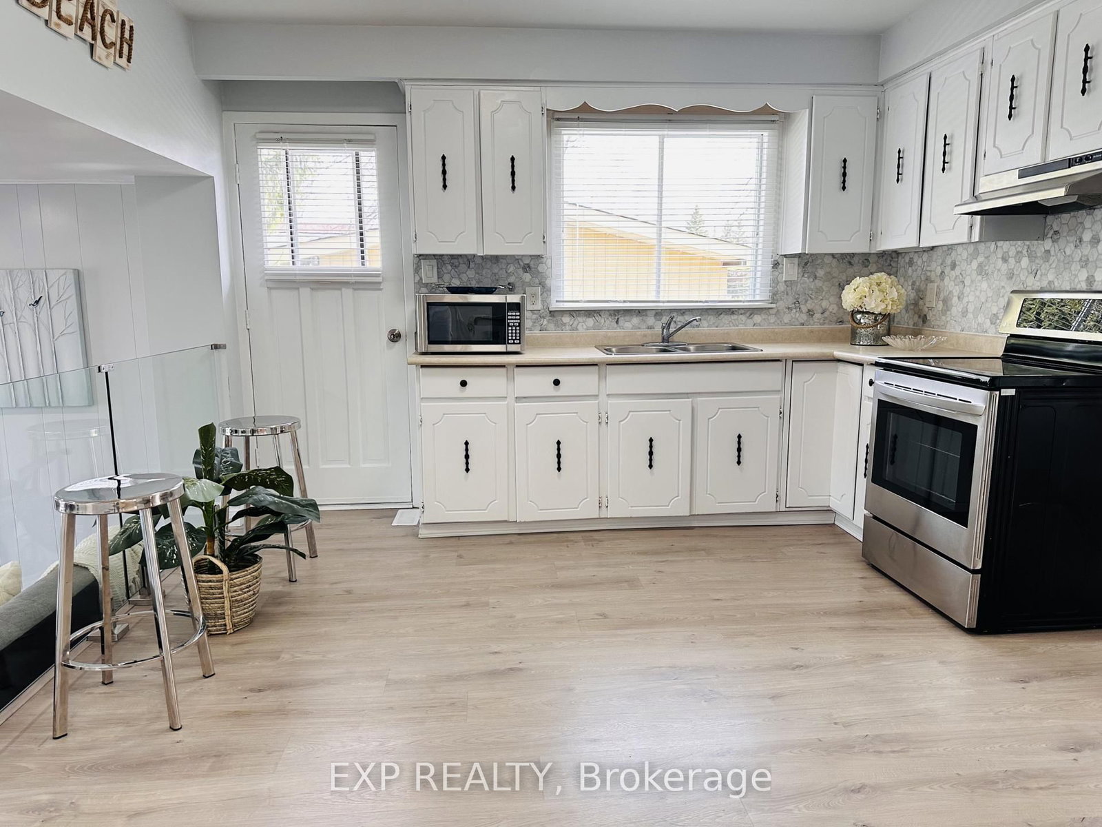 Detached House for sale at 25 Turtle Path, Ramara, Ontario, L0K 1B0 - Rural Ramara - MLS: S12970944