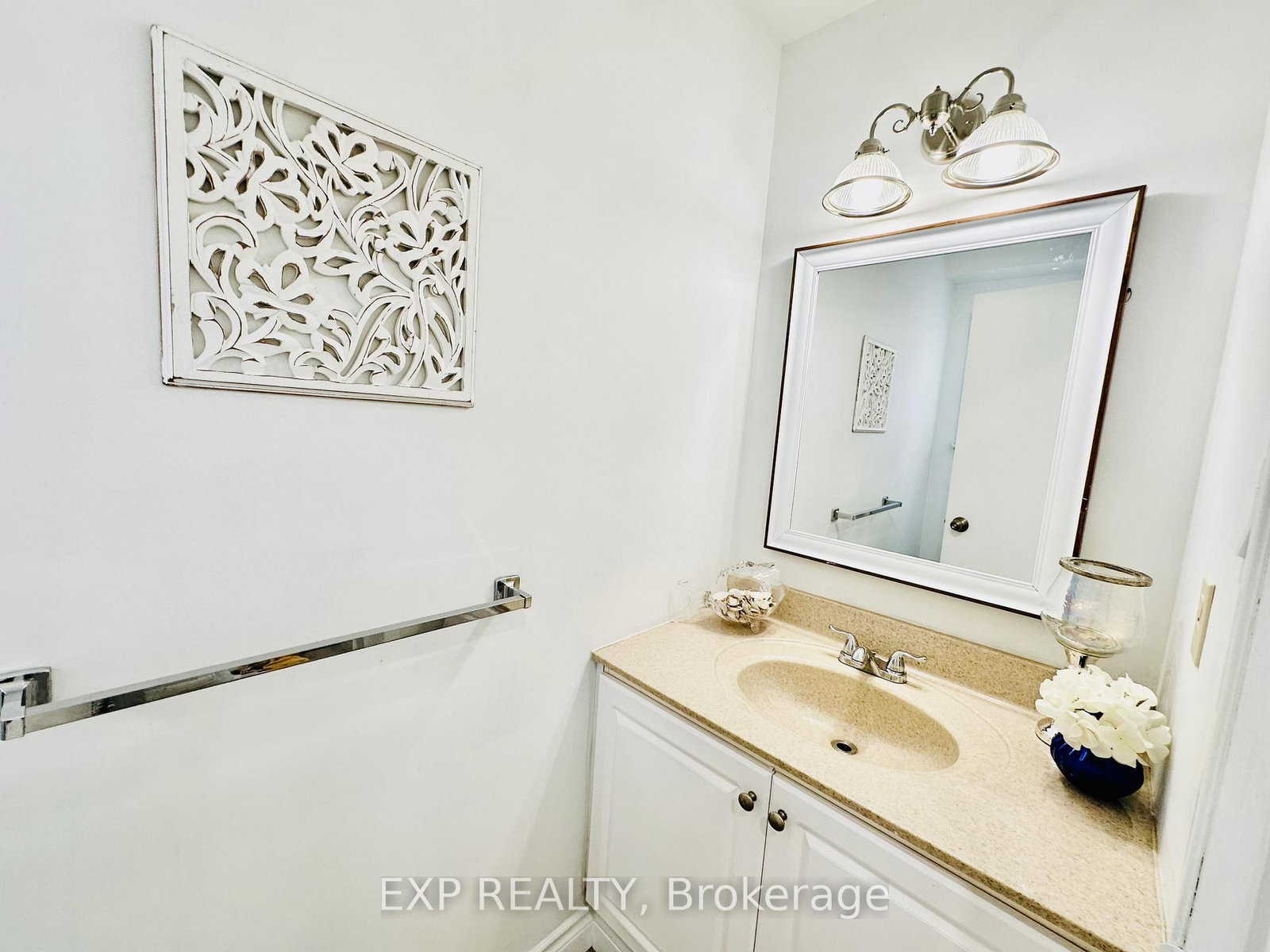 Detached House for sale at 25 Turtle Path, Ramara, Ontario, L0K 1B0 - Rural Ramara - MLS: S12970944