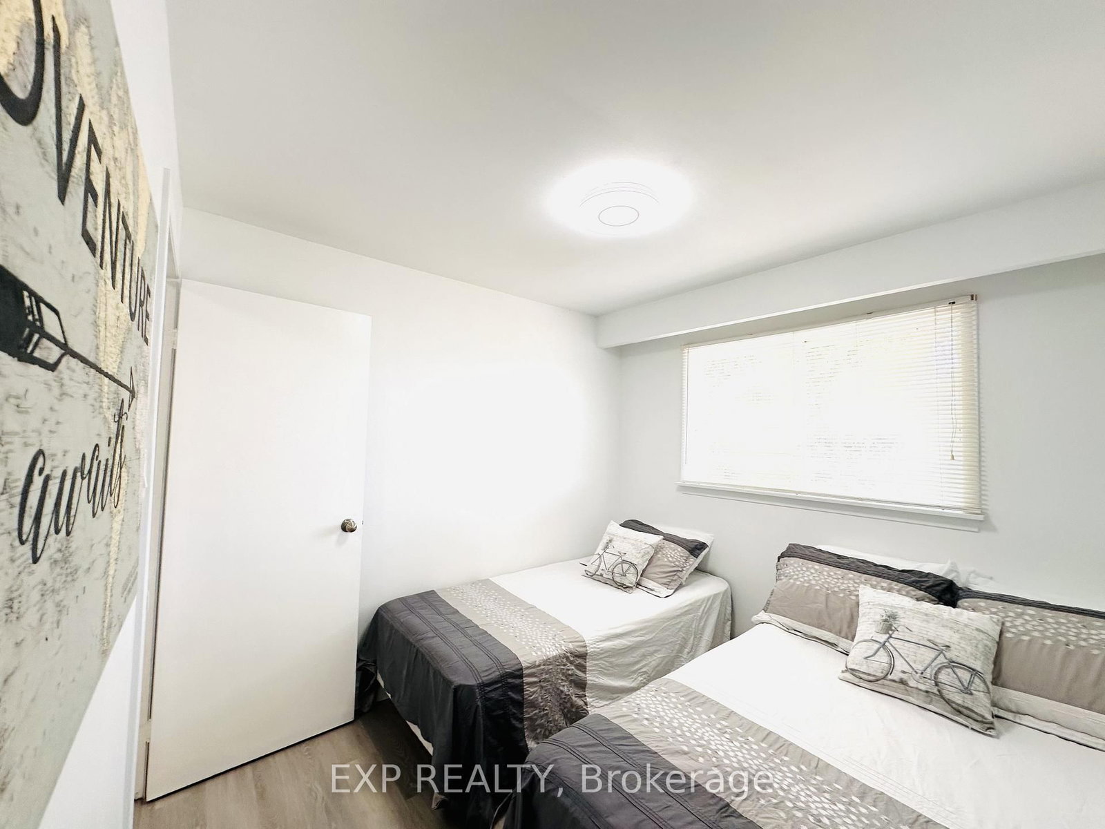 Detached House for sale at 25 Turtle Path, Ramara, Ontario, L0K 1B0 - Rural Ramara - MLS: S12970944