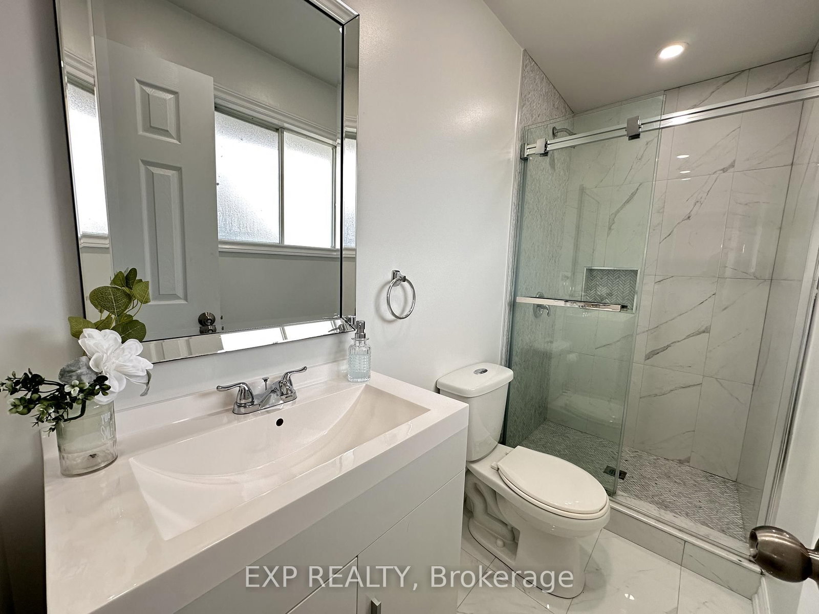 Detached House for sale at 25 Turtle Path, Ramara, Ontario, L0K 1B0 - Rural Ramara - MLS: S12970944