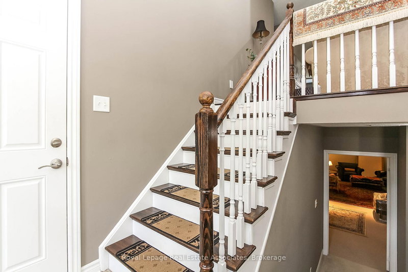 139 White Sands Way, Wasaga Beach, L9Z 0E3 | Image 3