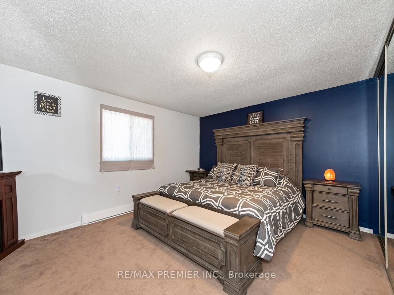 Detached House for sale at 203 Burns Circle, Barrie, Ontario, L4N 6A5 - Northwest - MLS: S12971138