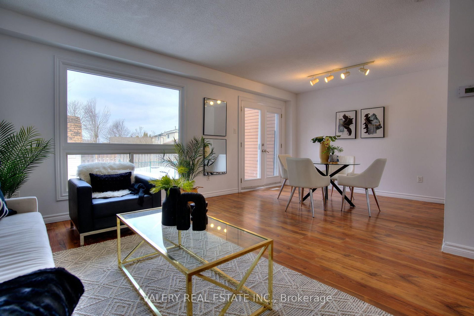 Townhouse for sale at 24 Lampman Ln Lane, Barrie, Ontario, L4N 5B1 - Letitia Heights - MLS: S12971198