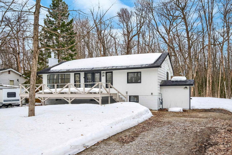 29 Nida Dr, Tiny, L9M 0B3 | Image 2