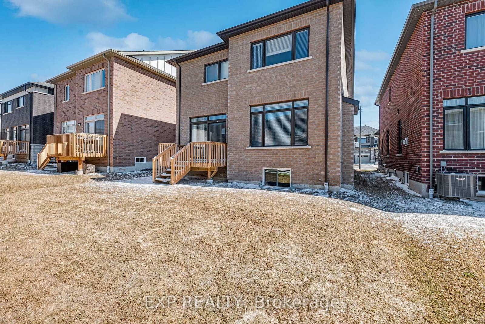 Detached House for sale at 20 Daffodil Road, Springwater, Ontario, L0L 1Y3 - Midhurst - MLS: S12972130