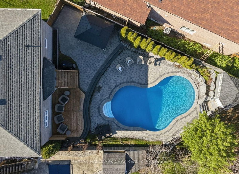 21 Tascona Crt, Barrie, L4M 0C5 | Image 2