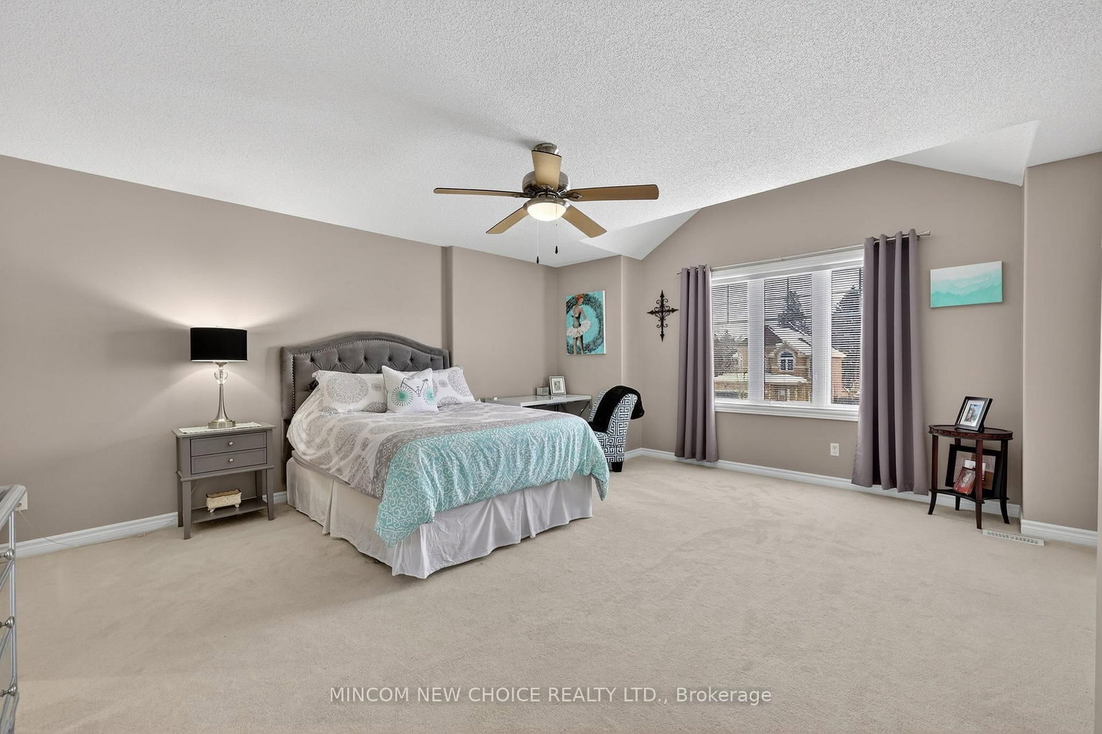 Detached House for sale at 37 Westminster Circle, Barrie, Ontario, L4M 0A4 - Innis-Shore - MLS: S12974904