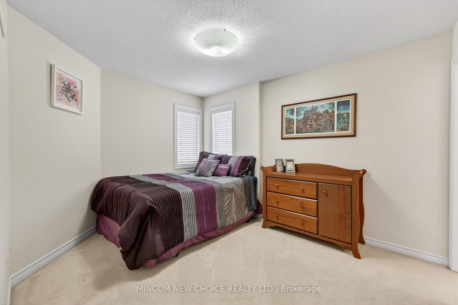 Detached House for sale at 37 Westminster Circle, Barrie, Ontario, L4M 0A4 - Innis-Shore - MLS: S12974904