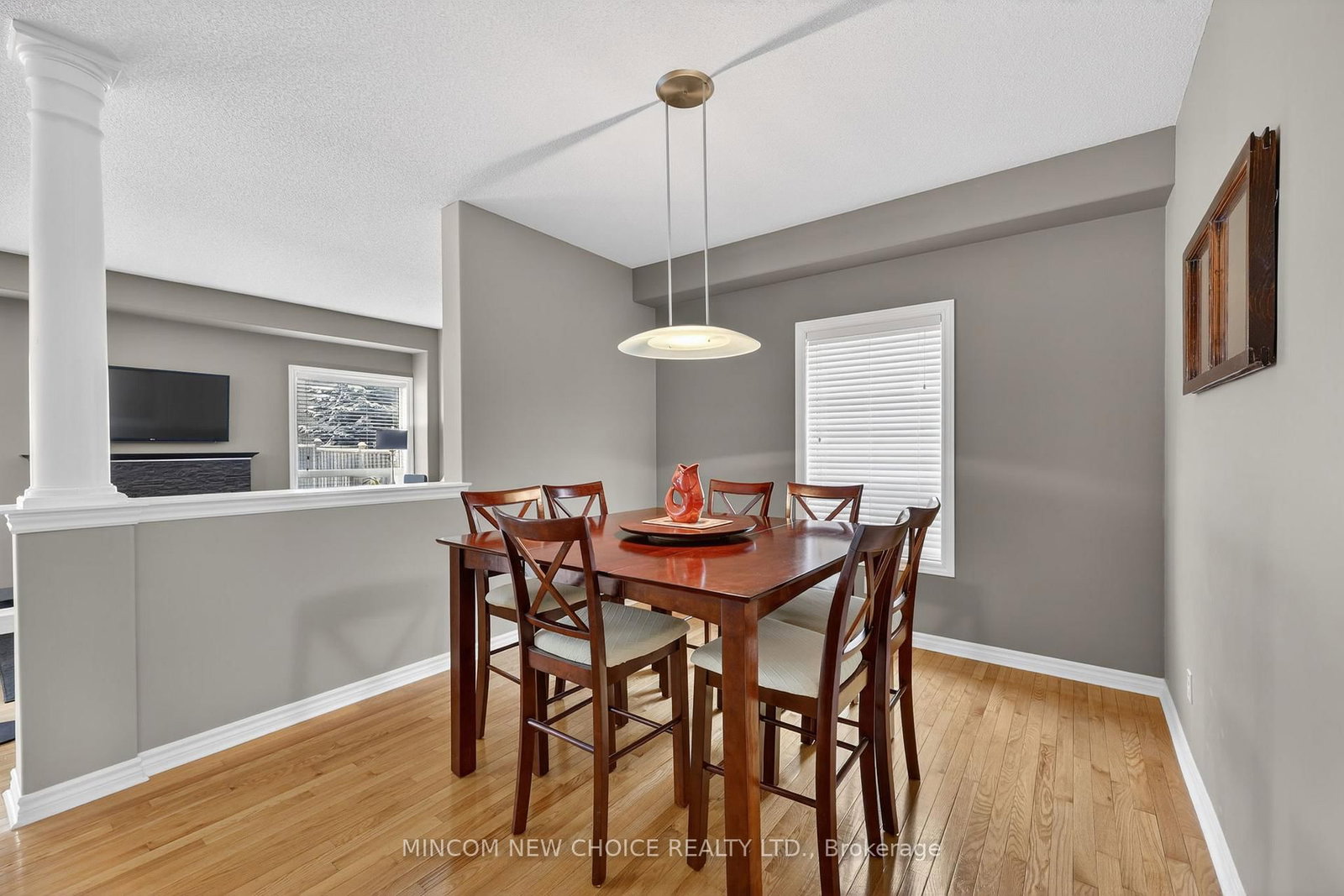 Detached House for sale at 37 Westminster Circle, Barrie, Ontario, L4M 0A4 - Innis-Shore - MLS: S12974904