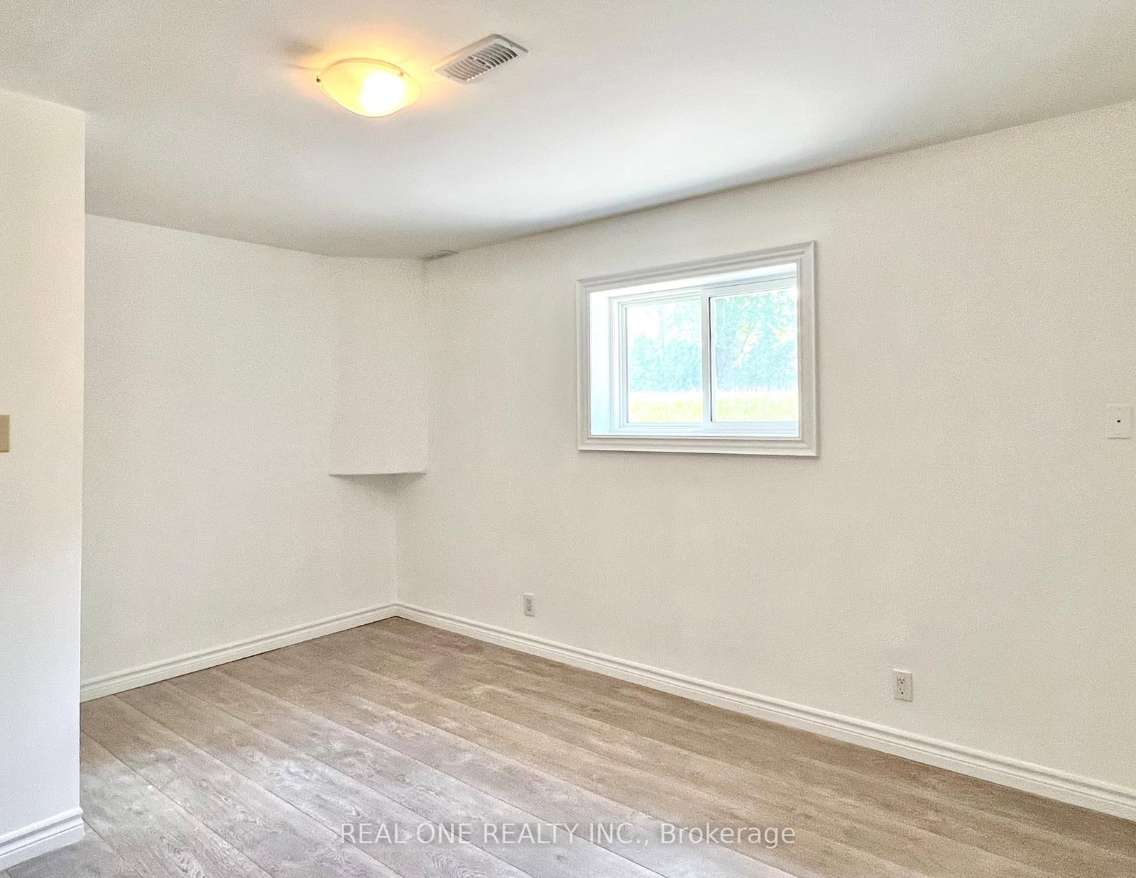 Detached House for sale at 216 Foster Drive, Barrie, Ontario, L4N 3X8 - Painswick North - MLS: S12975230