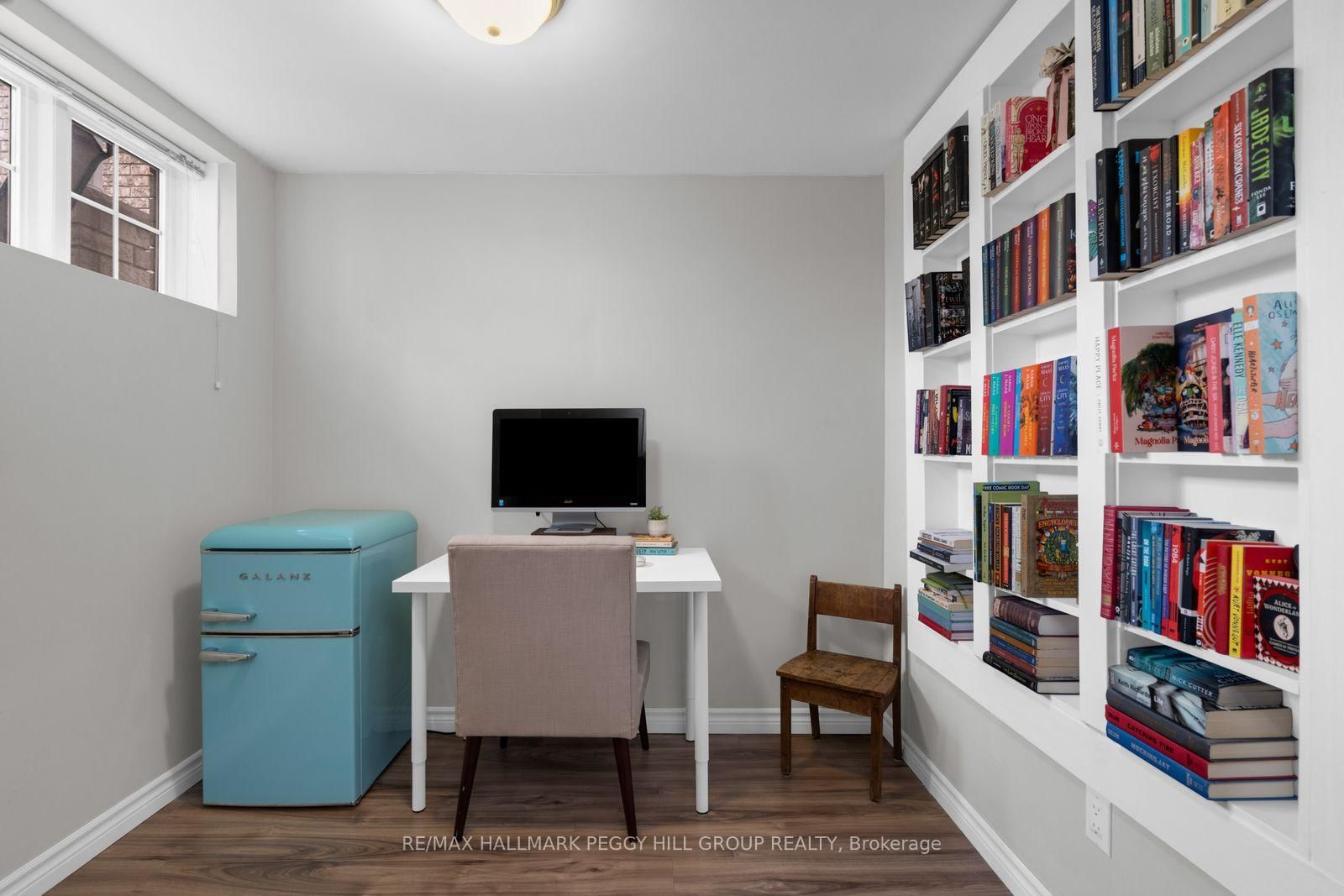 Detached House for sale at 64 Bird Street, Barrie, Ontario, L4N 0X3 - Edgehill Drive - MLS: S12975436