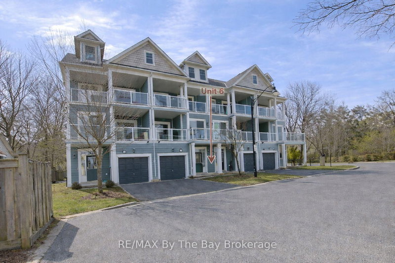 15 30th St N #6, Wasaga Beach, Ontario