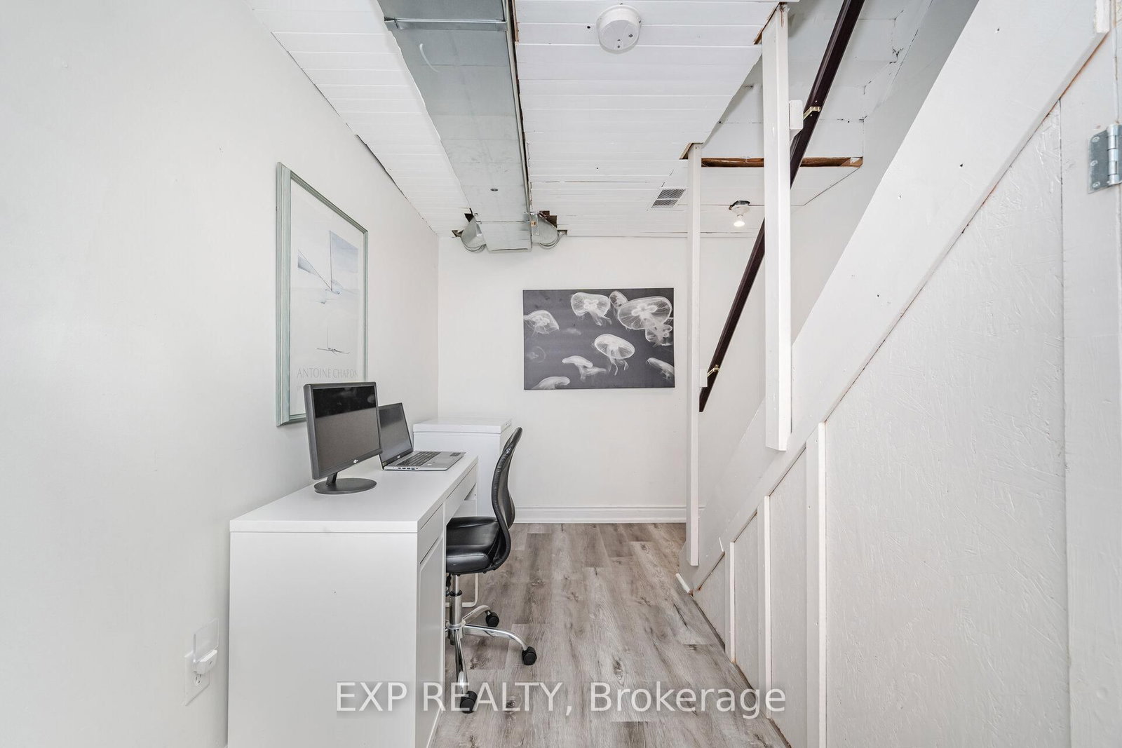 Townhouse for sale at 145 Courtney Crescent, Barrie, Ontario, L4N 5T2 - Painswick South - MLS: S12978568