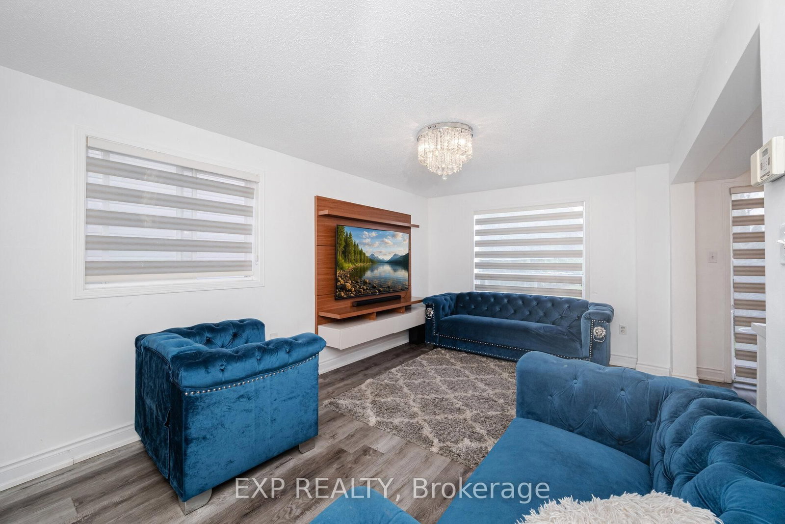 Townhouse for sale at 145 Courtney Crescent, Barrie, Ontario, L4N 5T2 - Painswick South - MLS: S12978568