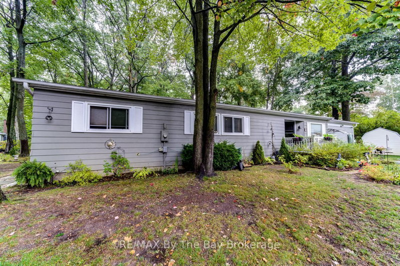 9 ALLEN Dr N, Wasaga Beach, L9Z 1K5 | Image 3