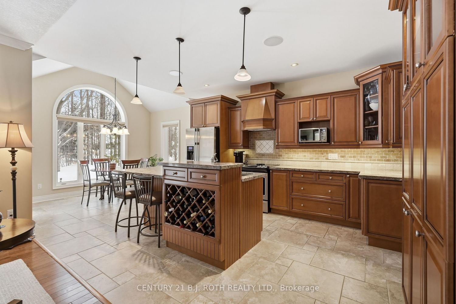 Detached House for sale at 6 Lloyd Cook Drive, Springwater, Ontario, L4M 4S4 - Snow Valley - MLS: S12979256