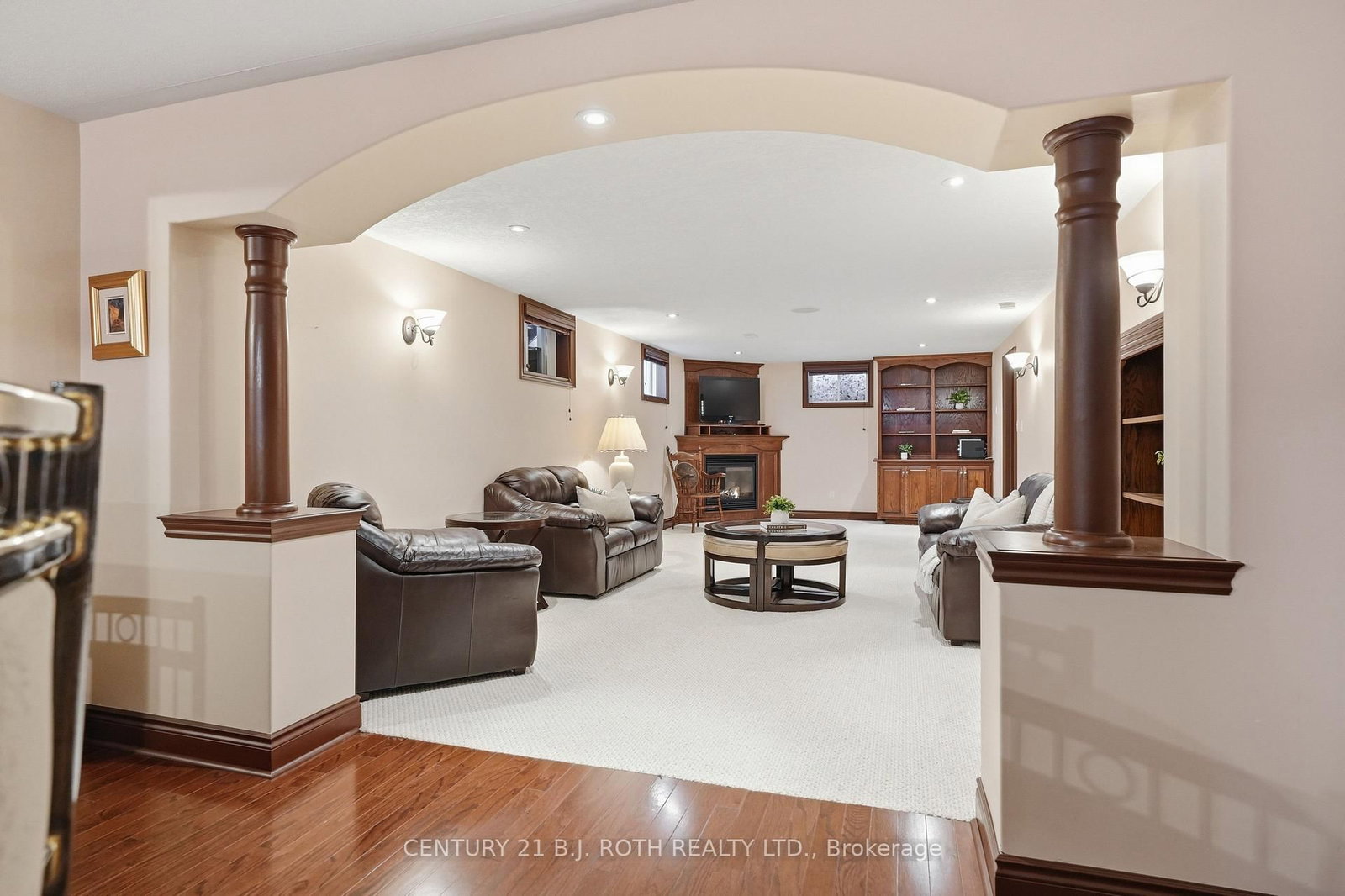 Detached House for sale at 6 Lloyd Cook Drive, Springwater, Ontario, L4M 4S4 - Snow Valley - MLS: S12979256