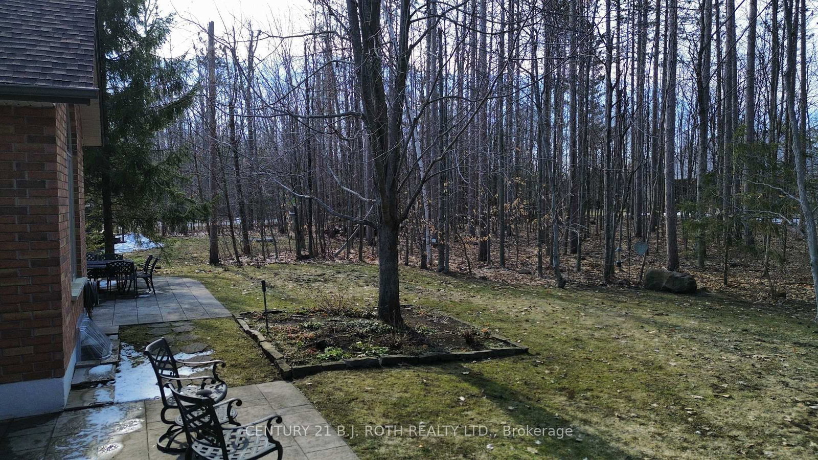 Detached House for sale at 6 Lloyd Cook Drive, Springwater, Ontario, L4M 4S4 - Snow Valley - MLS: S12979256