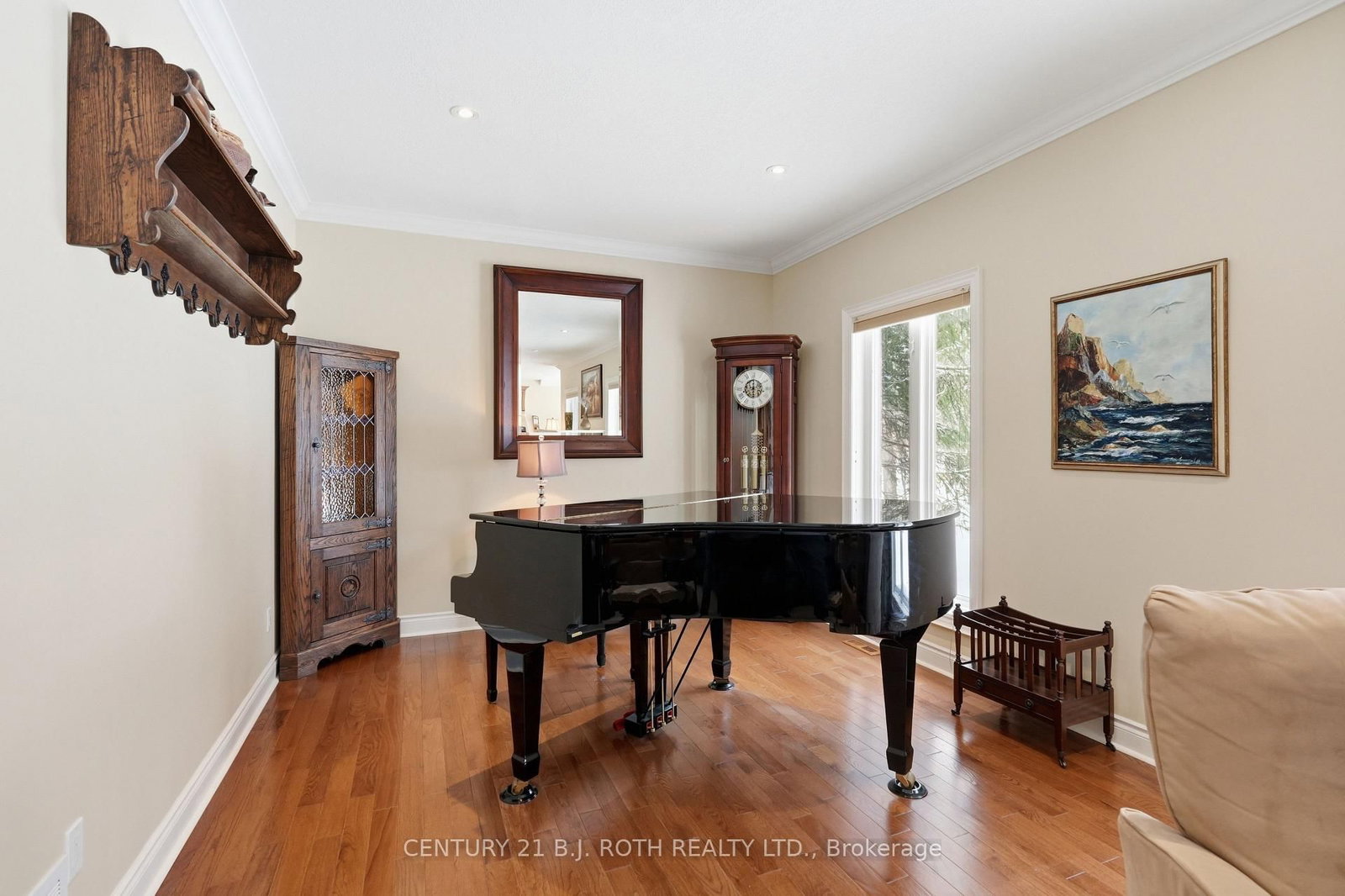 Detached House for sale at 6 Lloyd Cook Drive, Springwater, Ontario, L4M 4S4 - Snow Valley - MLS: S12979256