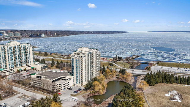 1004 - 75 Ellen Street