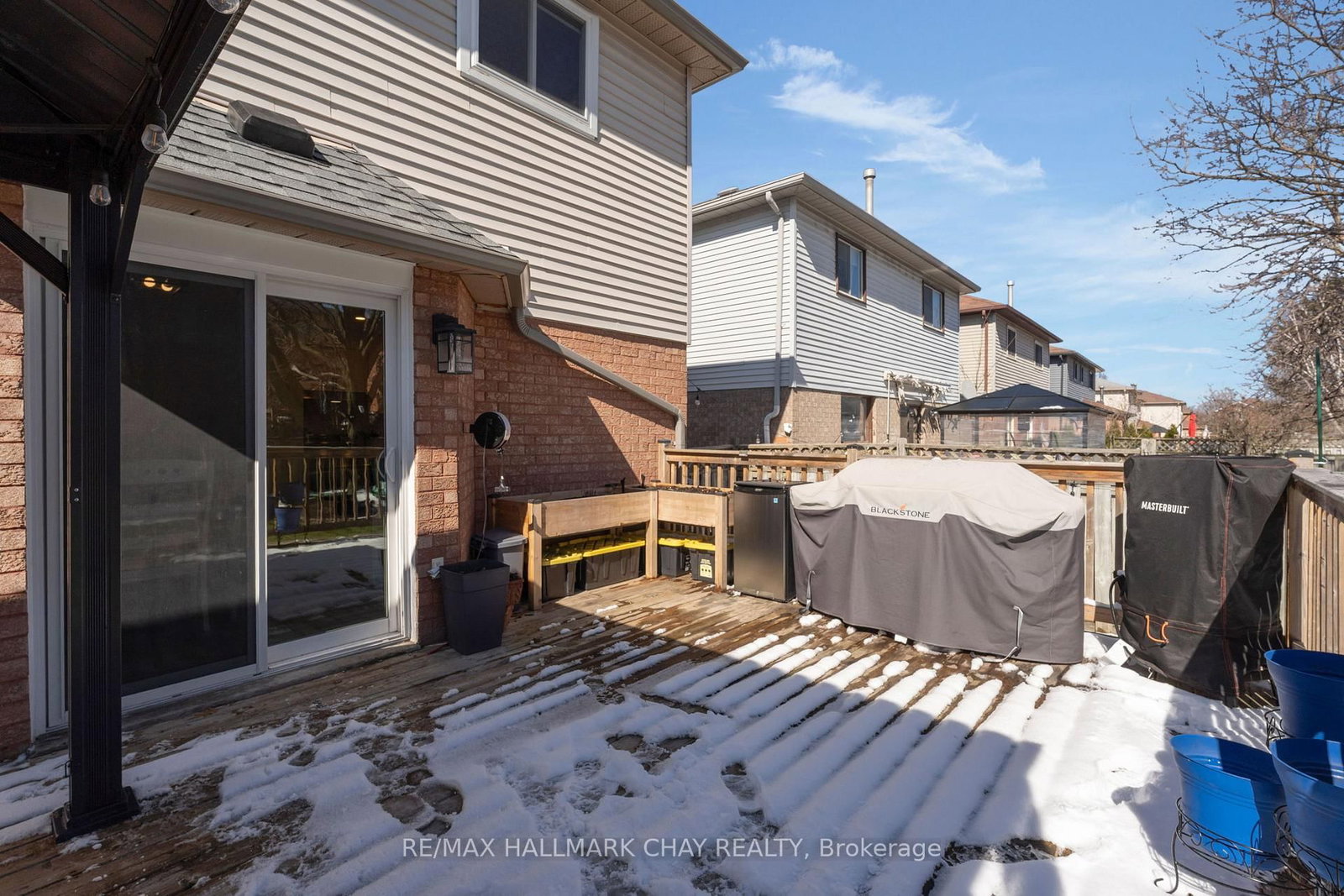 Detached House for sale at 17 Cuthbert Street, Barrie, Ontario, L4N 6X7 - Ardagh - MLS: S12980218