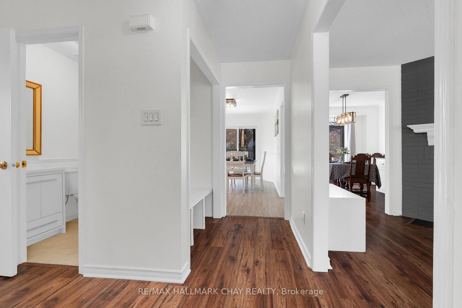 Detached House for sale at 17 Cuthbert Street, Barrie, Ontario, L4N 6X7 - Ardagh - MLS: S12980218