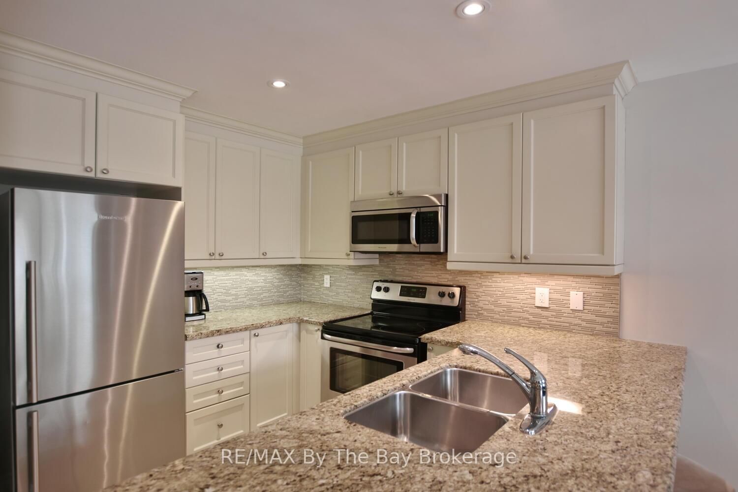 15 30th Street N, Unit 6 - Photo 14