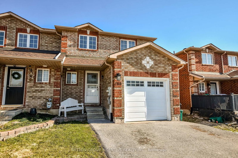 256 Dunsmore Lane, Barrie, L4M 7A7 | Image 3
