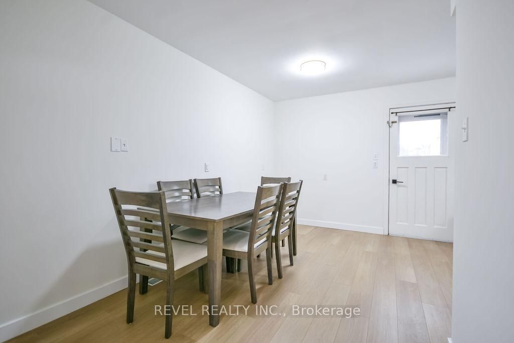 44 Parkside Drive • Barrie, ON photo 17