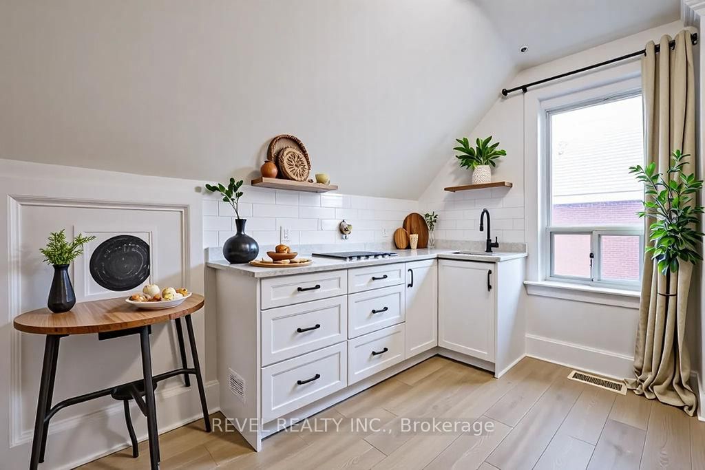 44 Parkside Drive • Barrie, ON photo 28