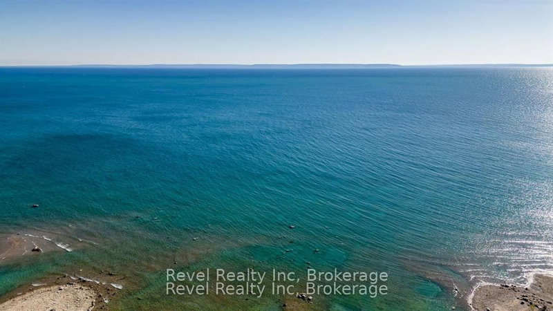 89 TROUT Lane, Tiny, L9M 0J1 | Image 2