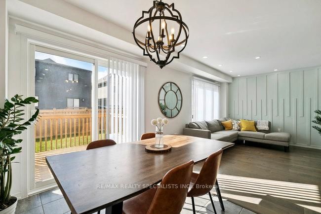 Detached House for sale at 50 Olympic Gate, Barrie, Ontario, L9J 0H9 - Rural Barrie Southwest - MLS: S12981780