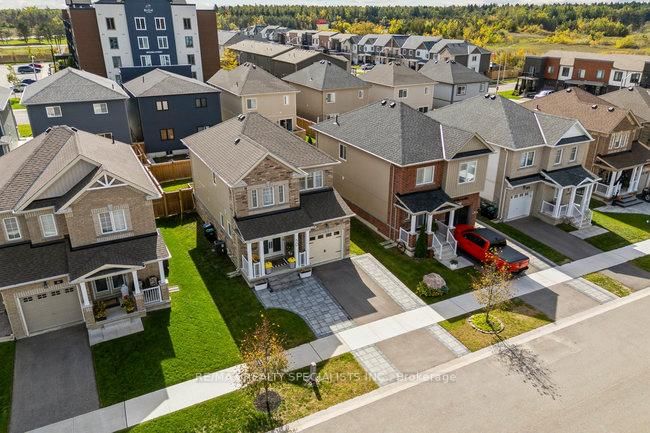 Detached House for sale at 50 Olympic Gate, Barrie, Ontario, L9J 0H9 - Rural Barrie Southwest - MLS: S12981780