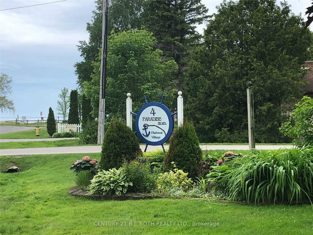 Unit 4 - 4 Paradise Boulevard