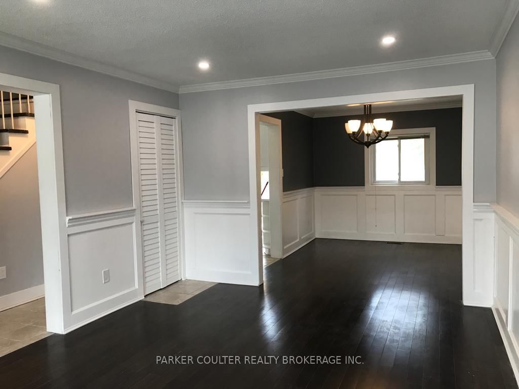 Detached House for sale at 30 Janice Drive, Barrie, Ontario, L4N 5N4 - Sunnidale - MLS: S12983490