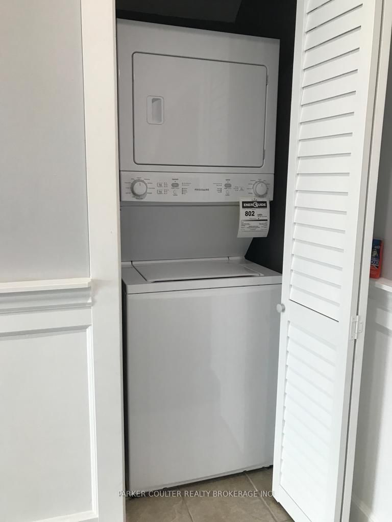 Detached House for sale at 30 Janice Drive, Barrie, Ontario, L4N 5N4 - Sunnidale - MLS: S12983490