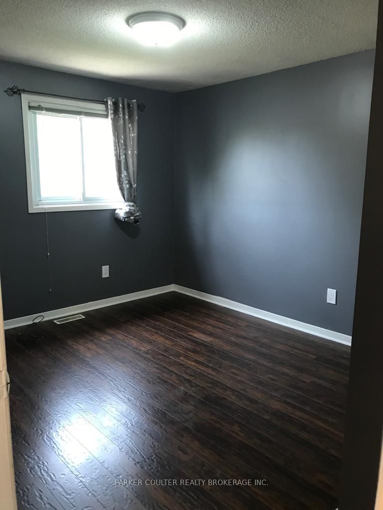 Detached House for sale at 30 Janice Drive, Barrie, Ontario, L4N 5N4 - Sunnidale - MLS: S12983490