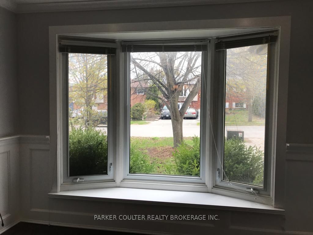 Detached House for sale at 30 Janice Drive, Barrie, Ontario, L4N 5N4 - Sunnidale - MLS: S12983490