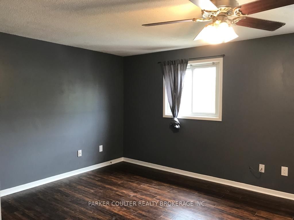 Detached House for sale at 30 Janice Drive, Barrie, Ontario, L4N 5N4 - Sunnidale - MLS: S12983490