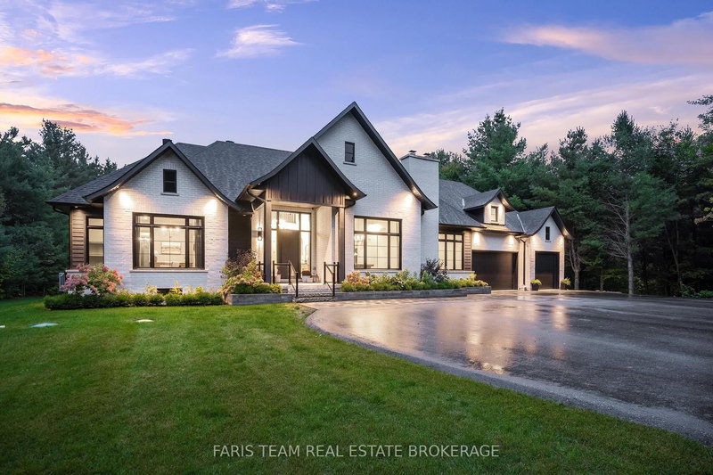 4 Sycamore Circ, Springwater, Ontario