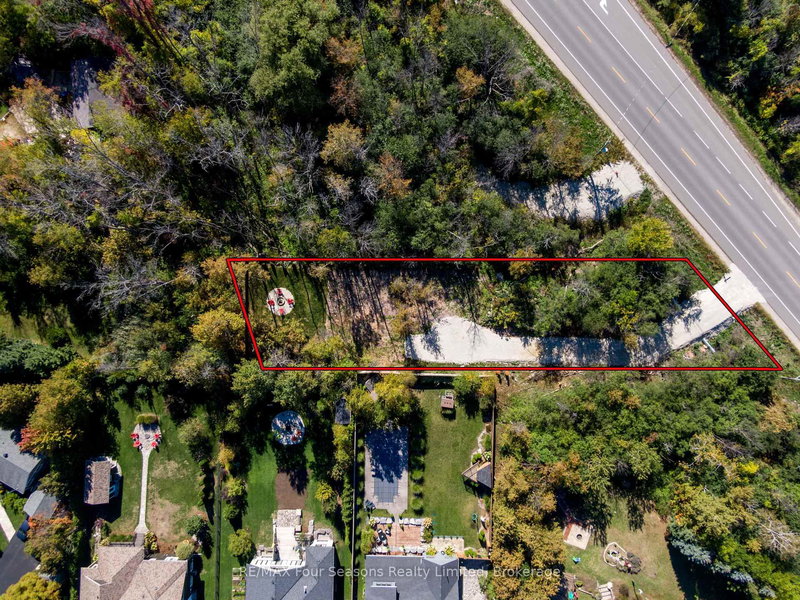 9746 Beachwood Rd, Collingwood, L9Y 0X2 | Image 3